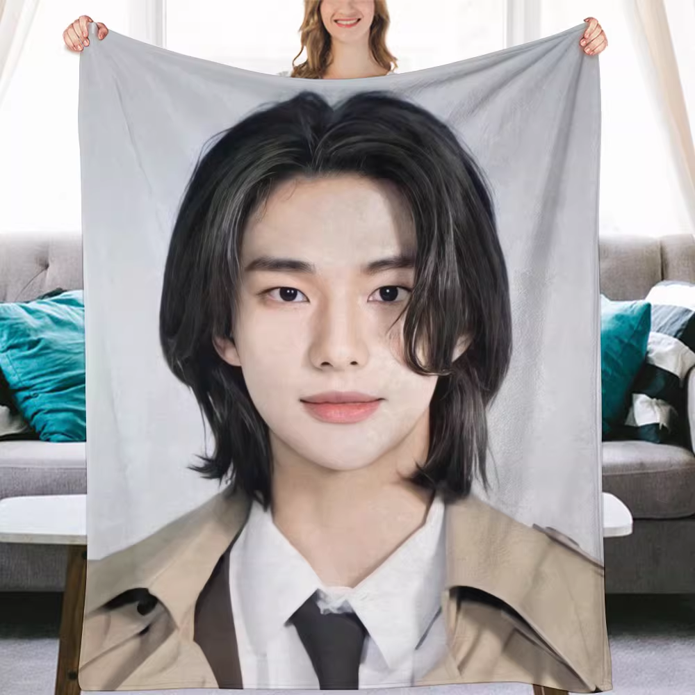 Stray kids Hyunjin Fanmade Flanne Blanket - Kpop Concert Fan Blanket-Straykids
