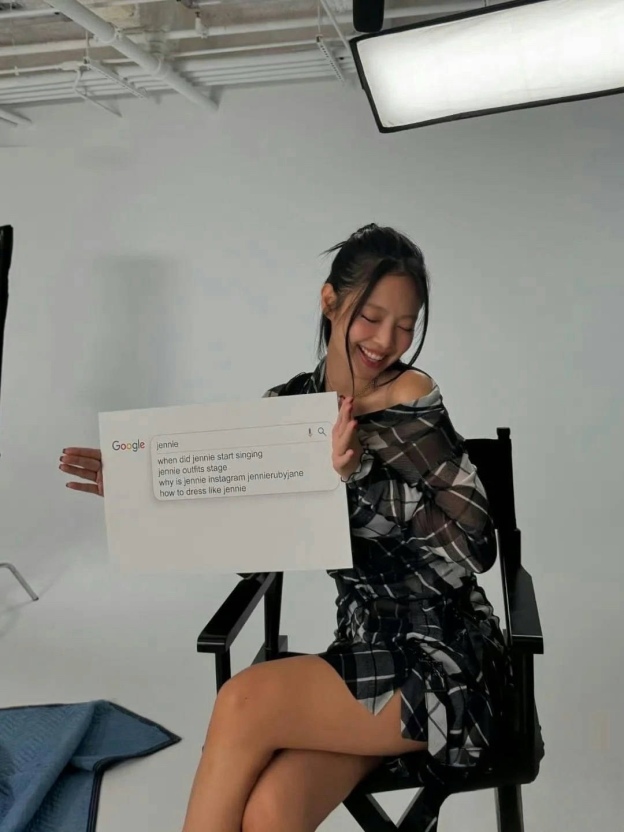 Blackpink Jennie Inspired Checkered Mesh Off-Shoulder Top&Deconstructed Skirt Set