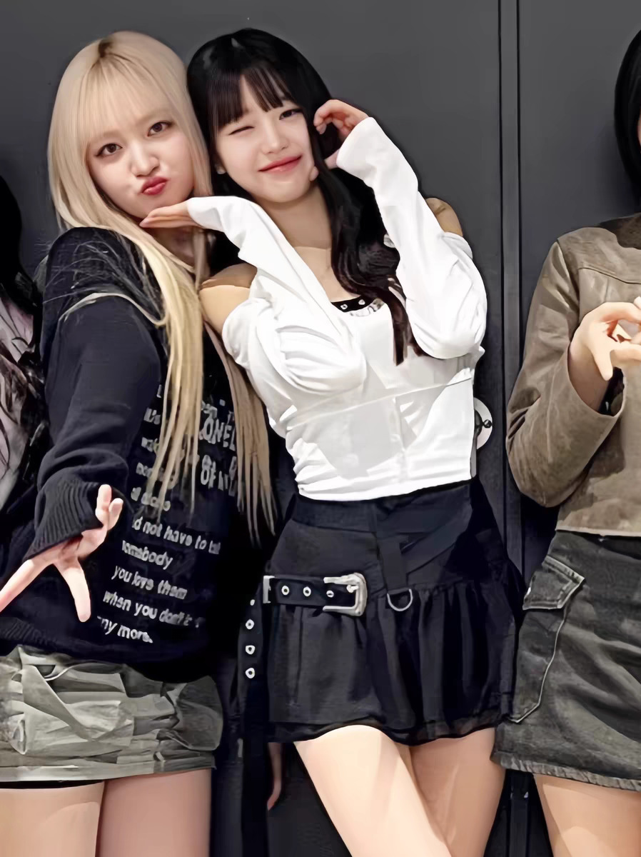 Belted Ruffle Chiffon Short Skirt-IVE Wonyoung