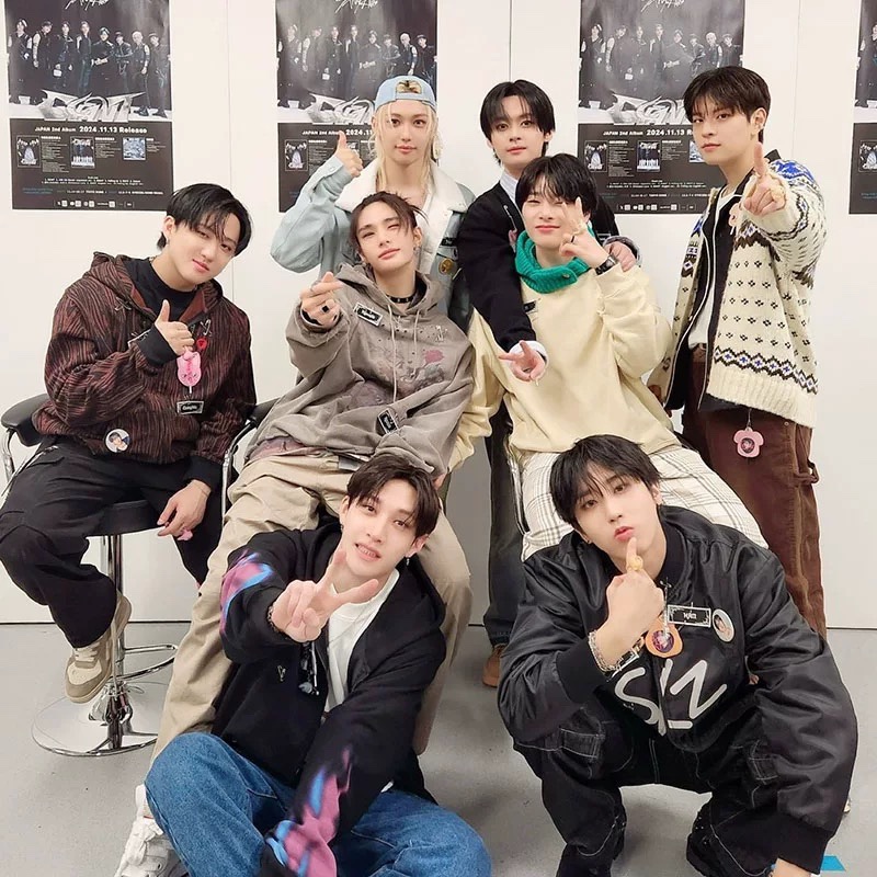 Stray Kids 2024 XMAS POPUP STORE MERCH INSPIRED HOODIE-straykids