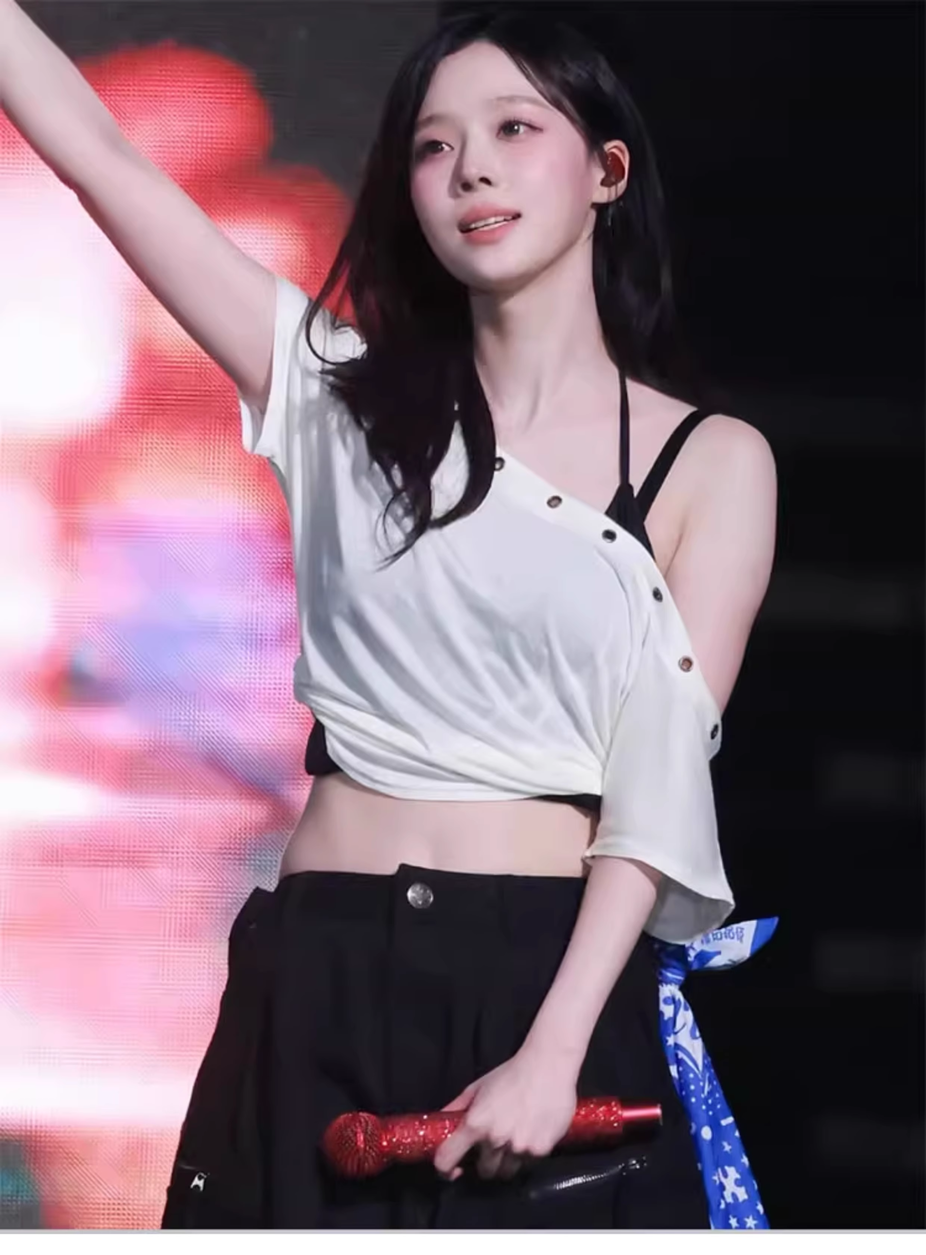 Aespa Winter Inspired Asymmetric Off-Shoulder Tee & Cargo Pants Set