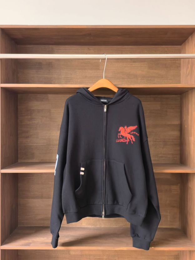 Hearts2hearts Jiwoo Inspired Pegasus 17 Graphic Print Zip Up Hoodie