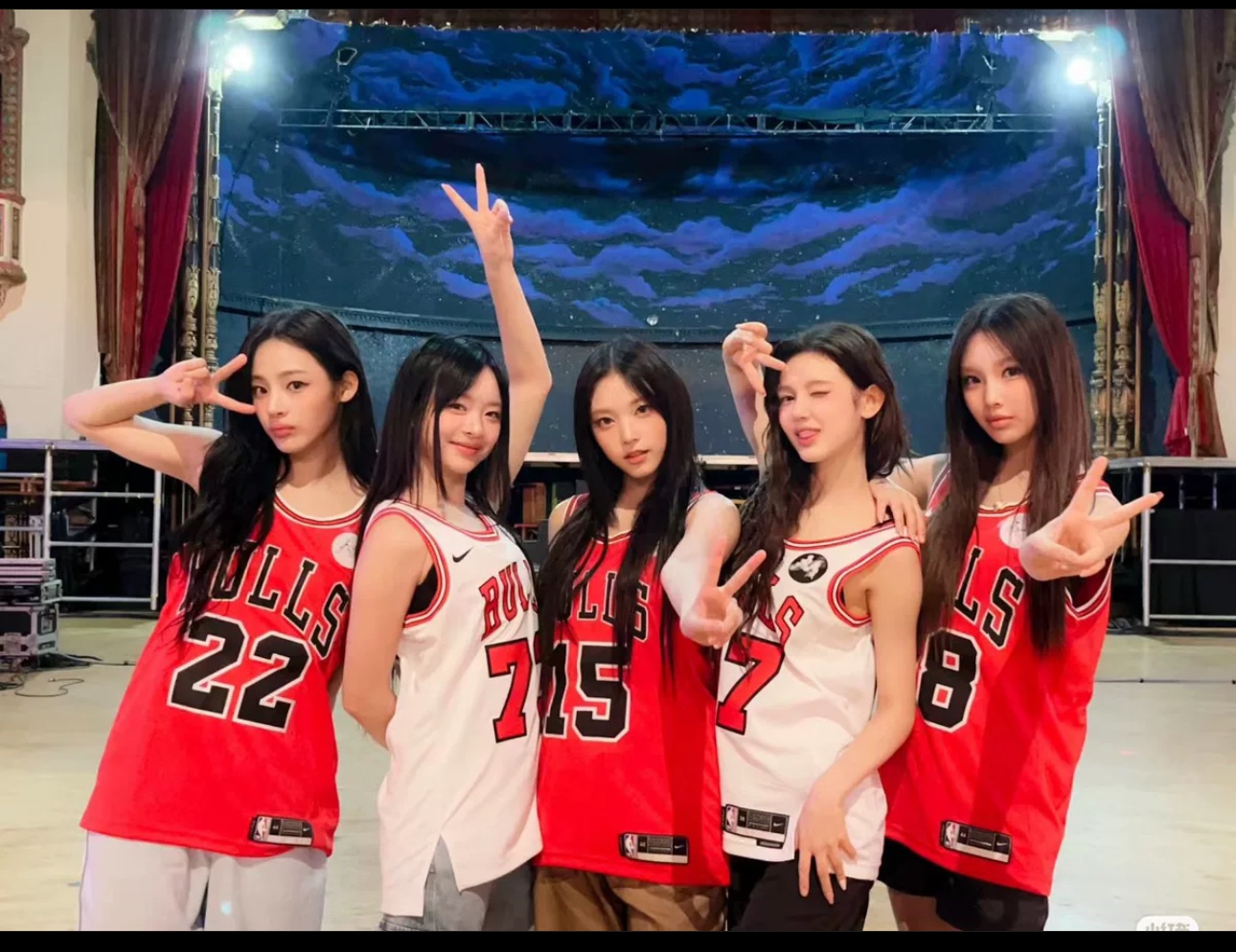 NEWJEANS DANIELLE customized Chicago Bulls 07 Jersey