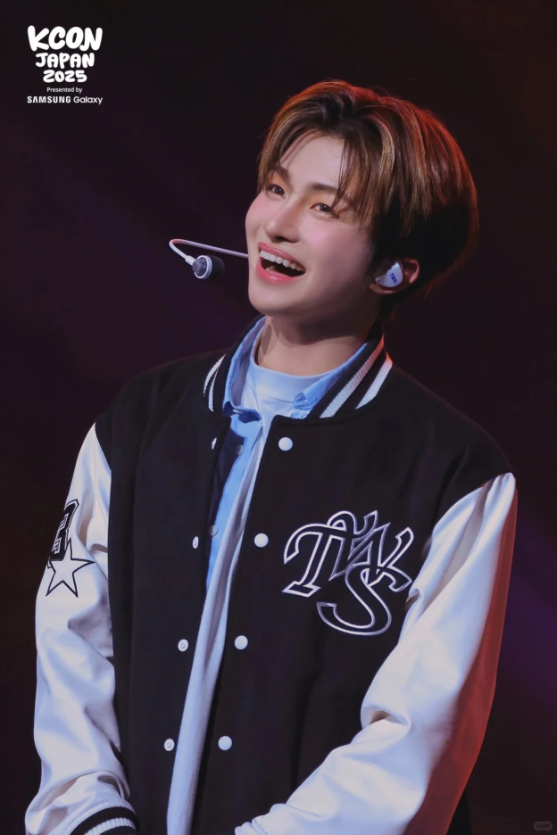 TWS 2025 KCON JANPAN Stage Inspired Baseball Jacket