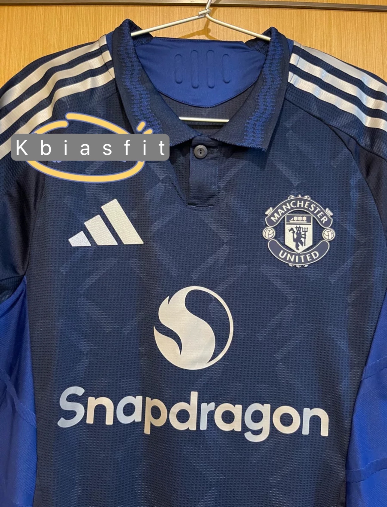 LE SSERAFIM Manchester United Authentic Inspired  customized Jersey