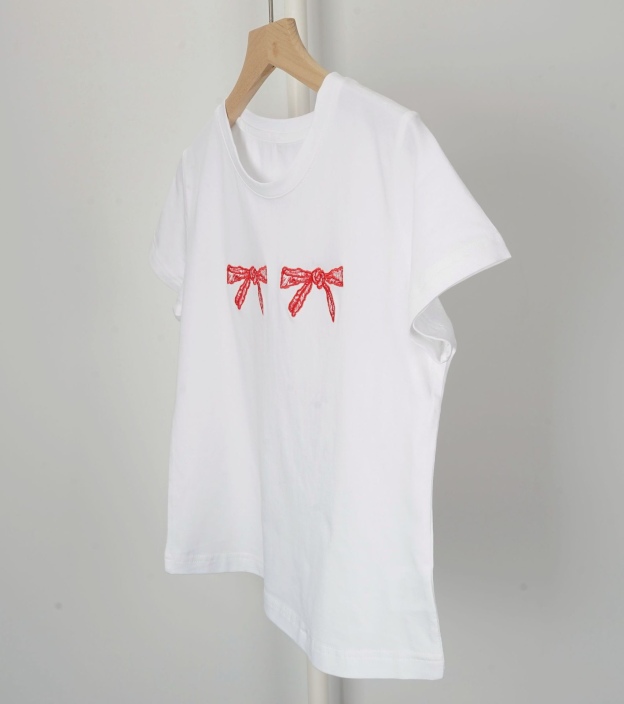 Sunmi & IVE Rei Inspired Red Bow Embroidered Tee