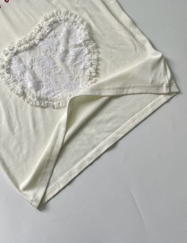 Lace heart long-sleeve hooded top-Blackpink Jennie