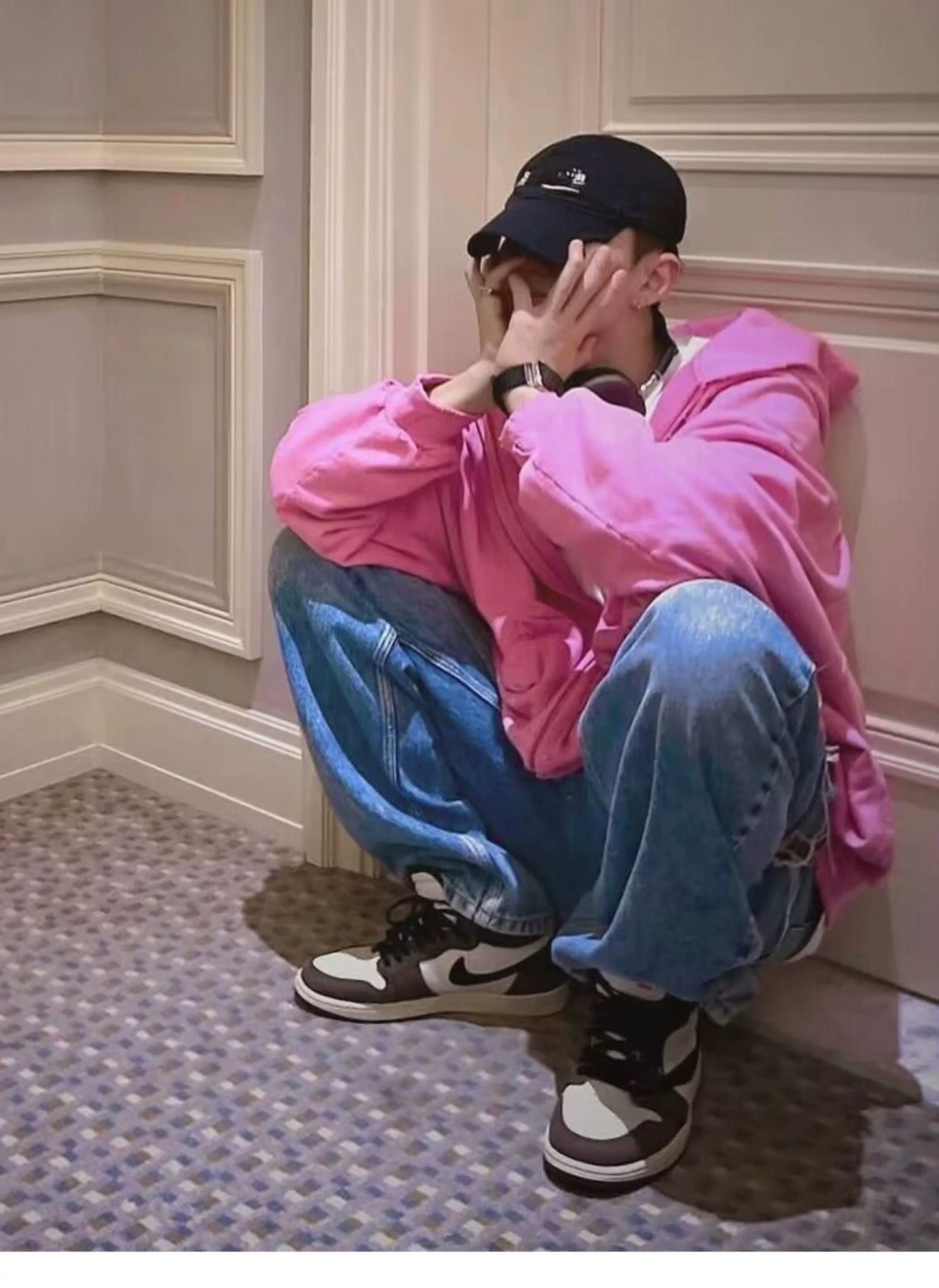 Seventeen Hoshi Inspired Pink Warhorse Hoodie