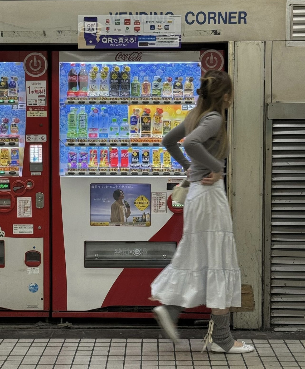 Low Waist Mid-Length Umbrella Skirt-Blackpink Jennie