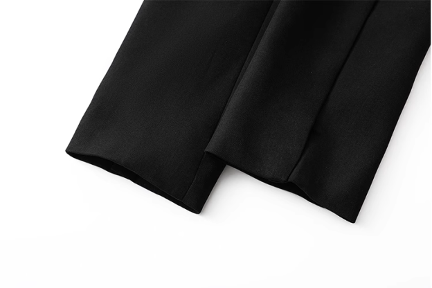 Blackpink Jennie Inspired Black Round-Neck Cropped Jacket