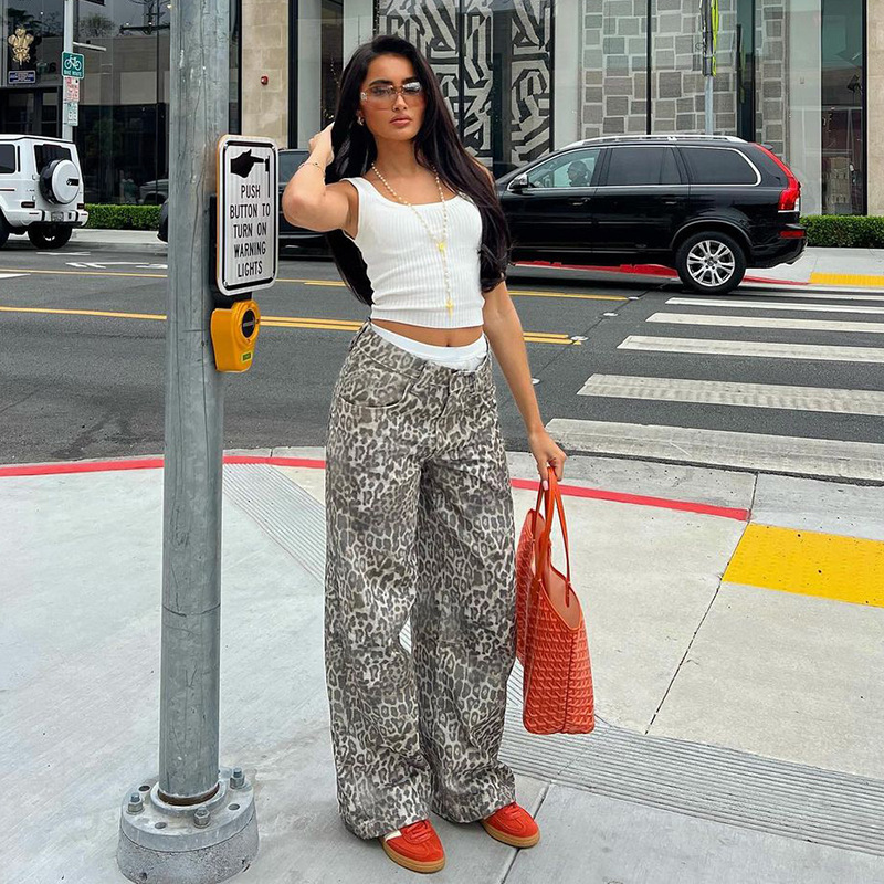 Leopard print low-rise straight-leg pants-Aespa Ningning