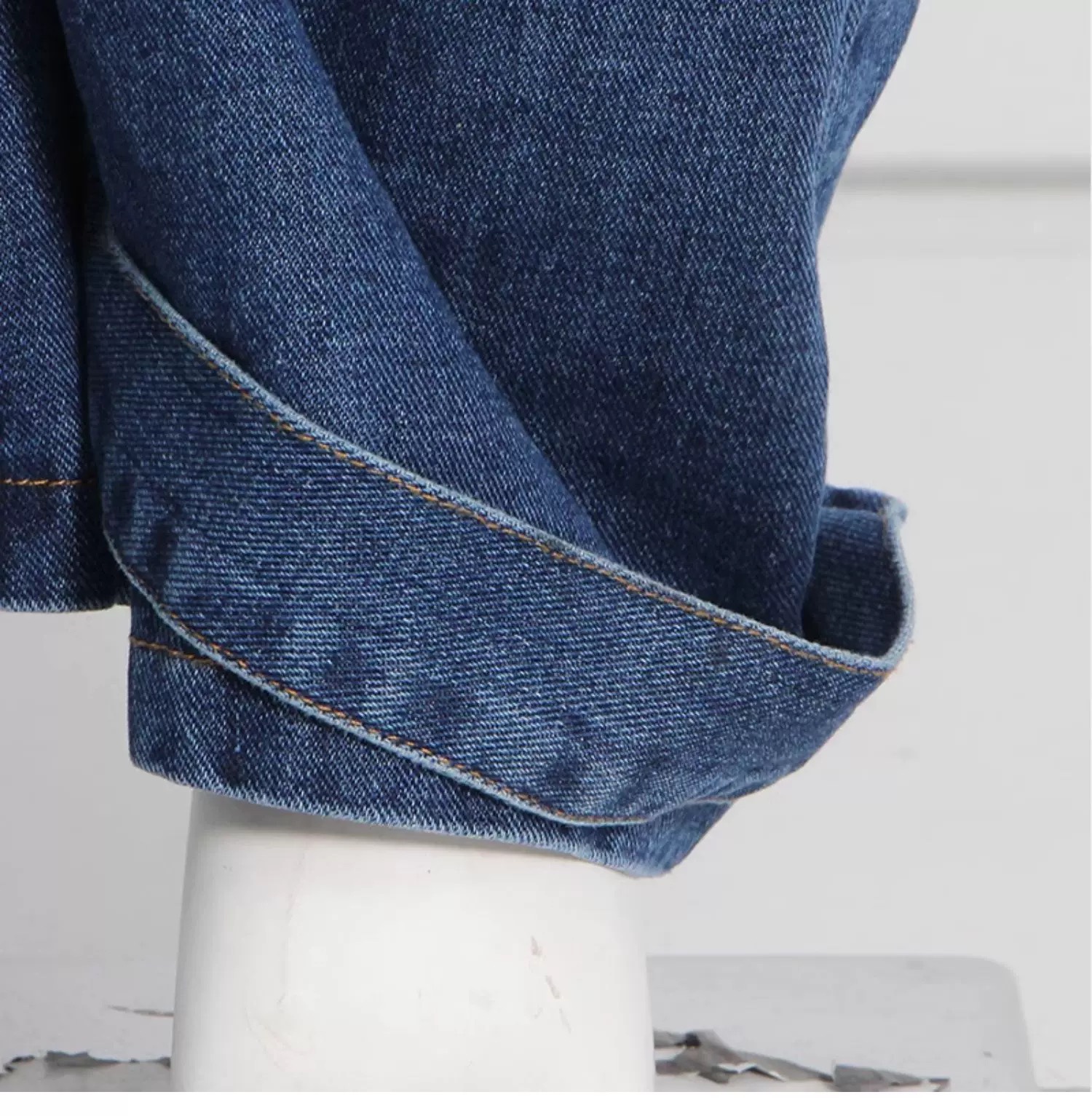 TXT Yeonjun Washed Multiple Pockets Denim pants