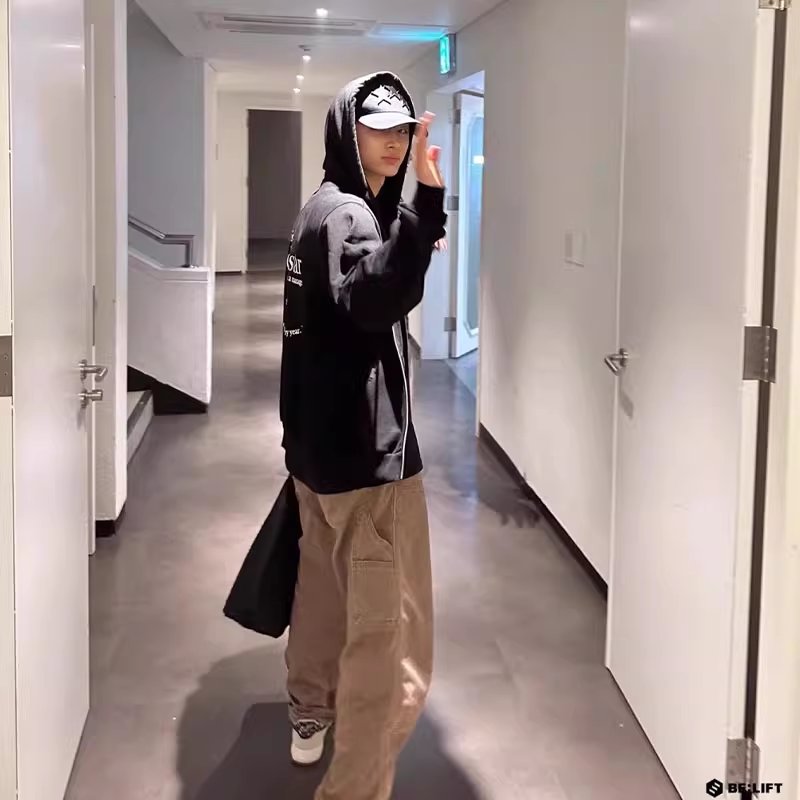 Enhypen Jay Inspired Black Zip-up Hoodie