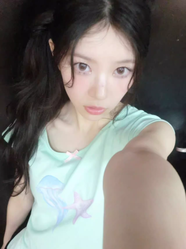 ILLIT Moka Inspired Mint Jellyfish Tee