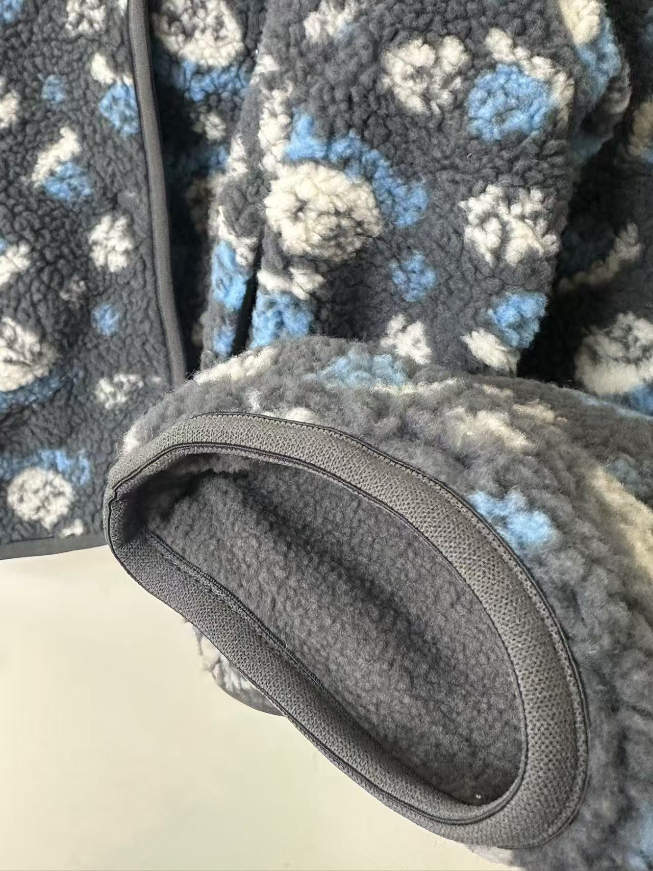 I-DLE Minnie Inspired Floral Fleece Jacket