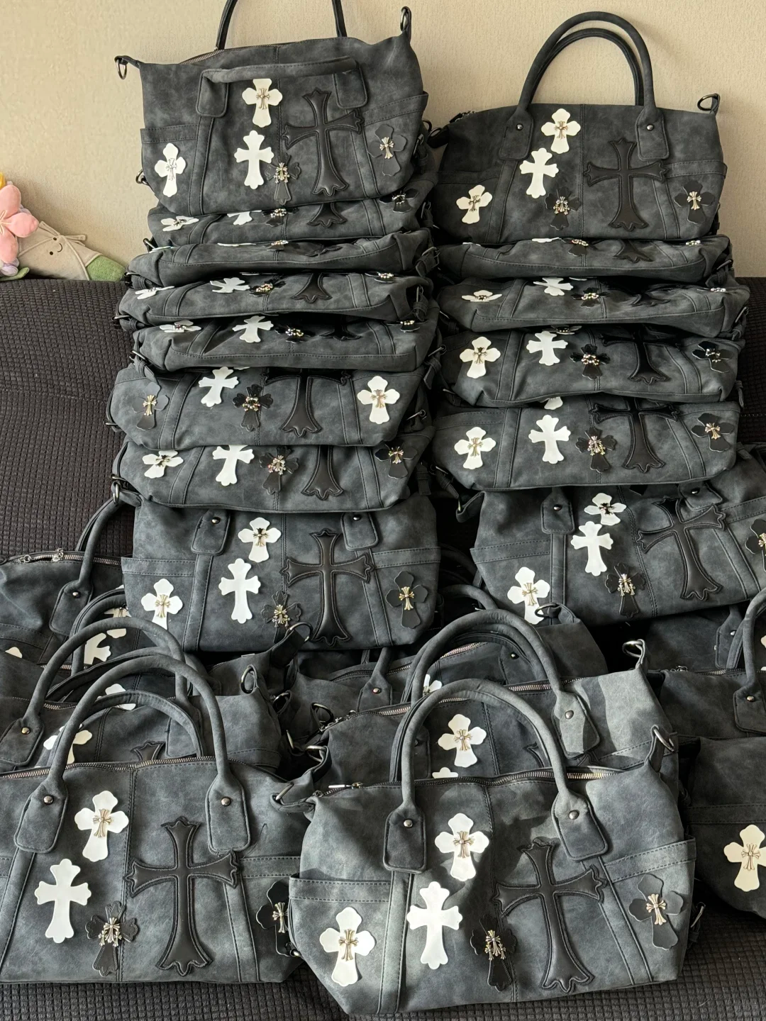 Enhypen NIKI inspired Black White Crossbody Bag 