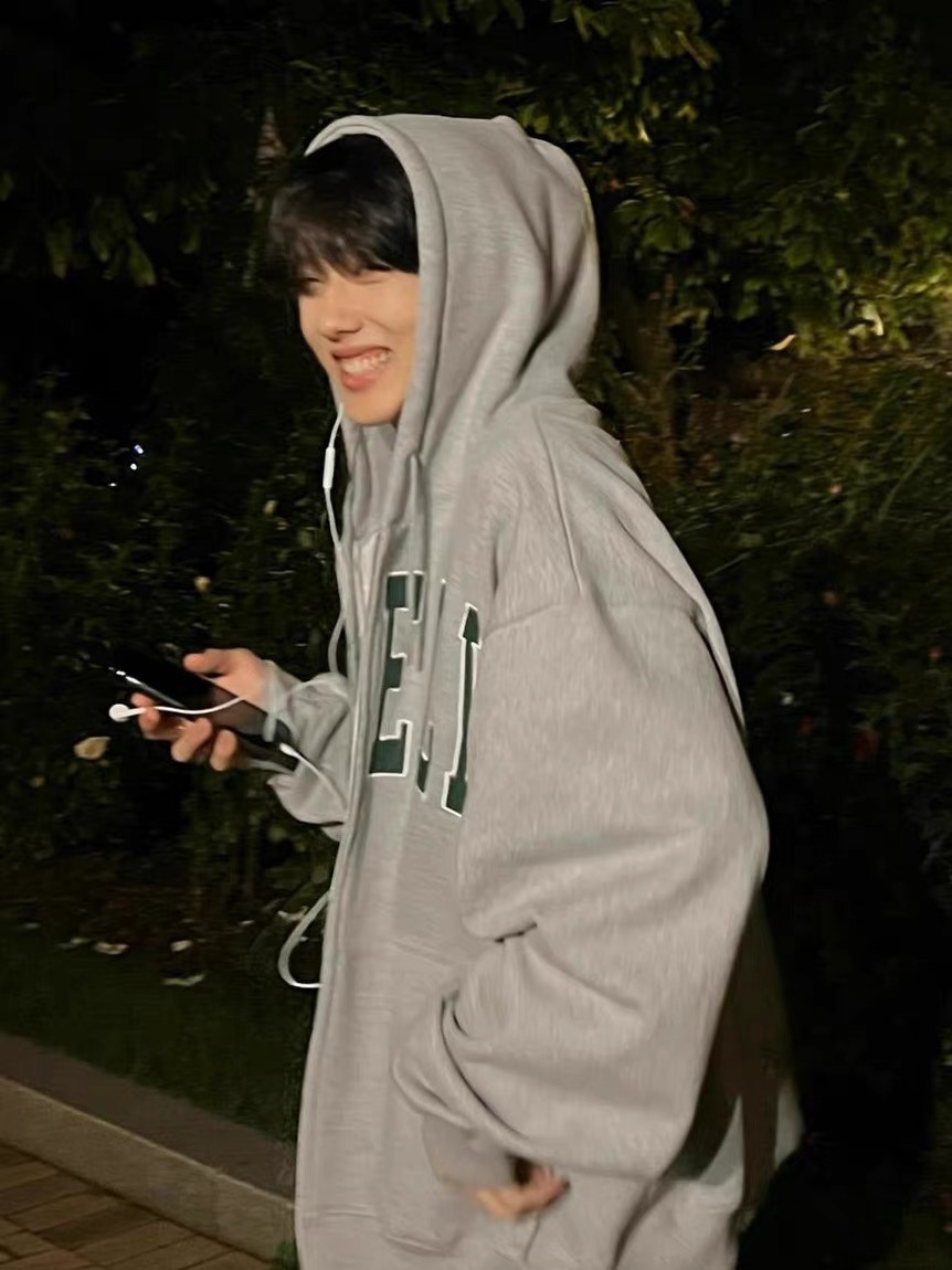 NCT DREAM JISUNG Inspired Zip-up Hoodie