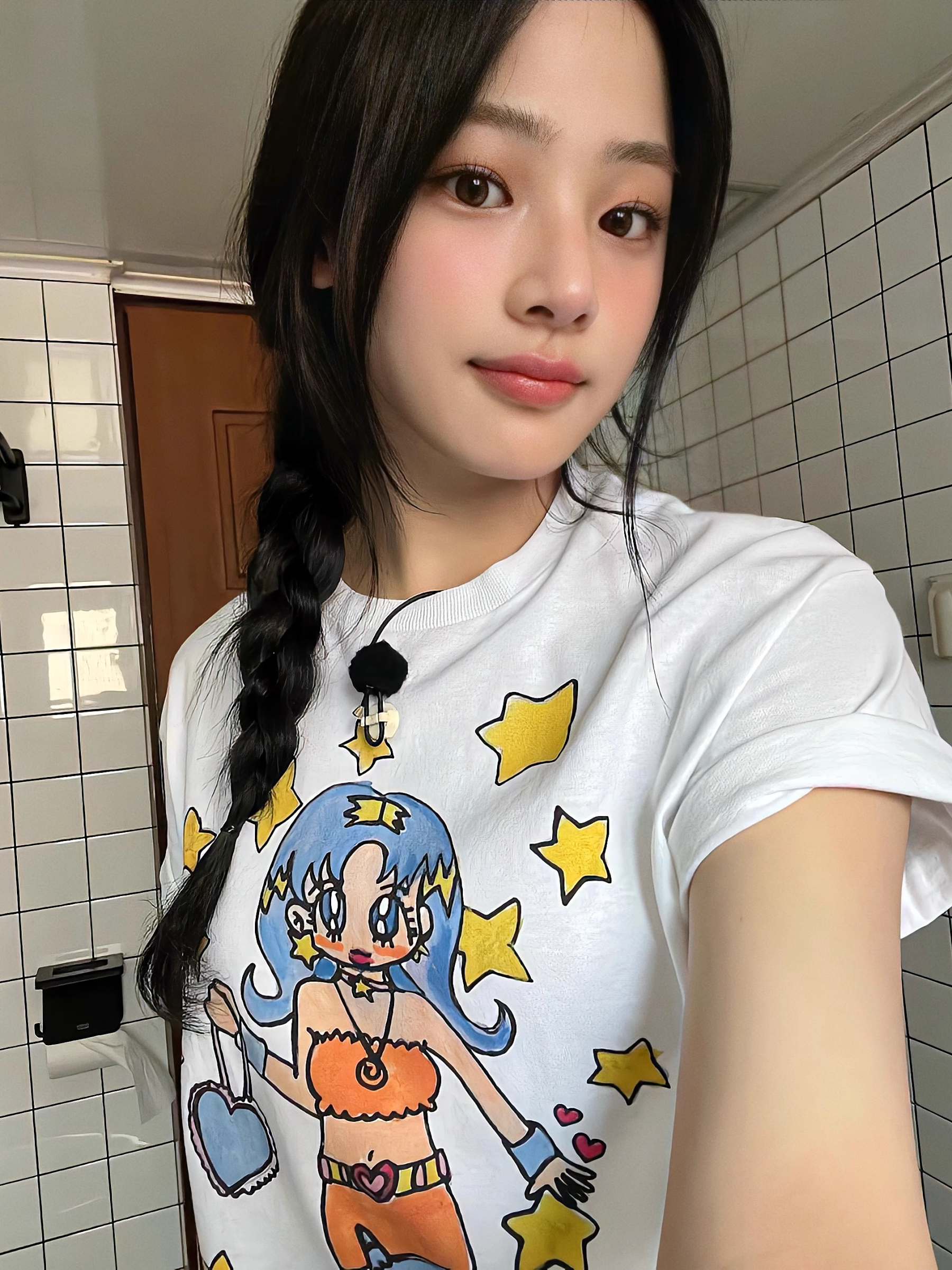 Newjeans Minji Inspired Starry Girl T-Shirt - NJZ