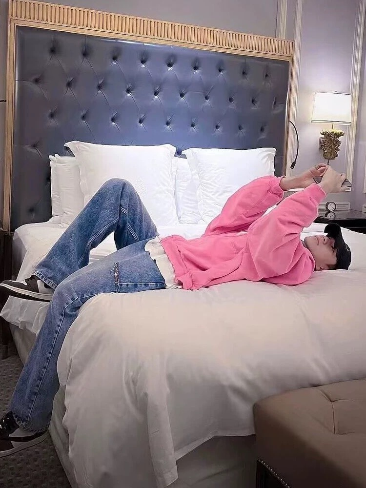 Seventeen Hoshi Inspired Pink Warhorse Hoodie