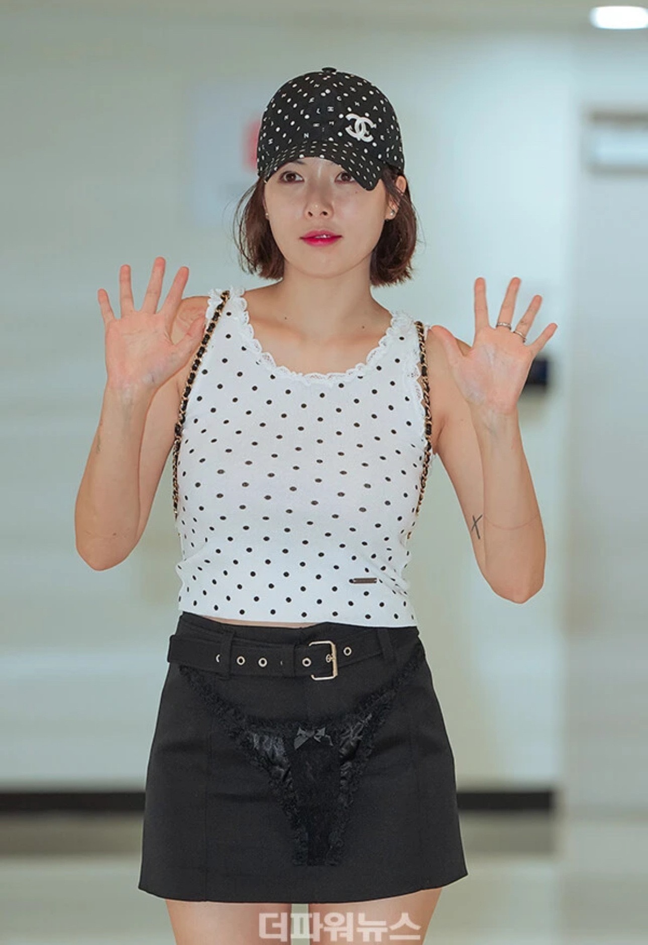 Red Velvet Wendy & IVE Liz Inspired Lace Trim Dot Print Slim Tank