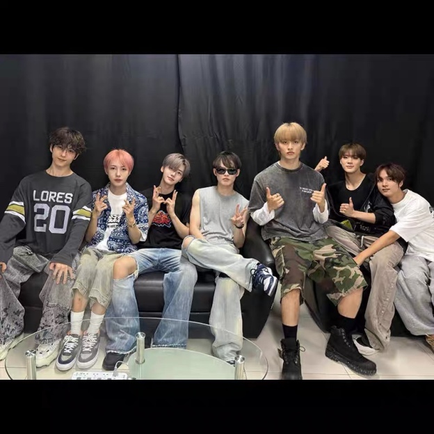 NCT DREAM 2025 Tour DreamTheFuture in Bangkok Merch Inspired T-Shirt