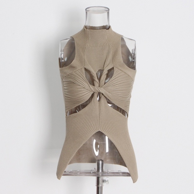 Blackpink Rosé & Red Velvet Seulgi Inspired Cut - Out Knit Top
