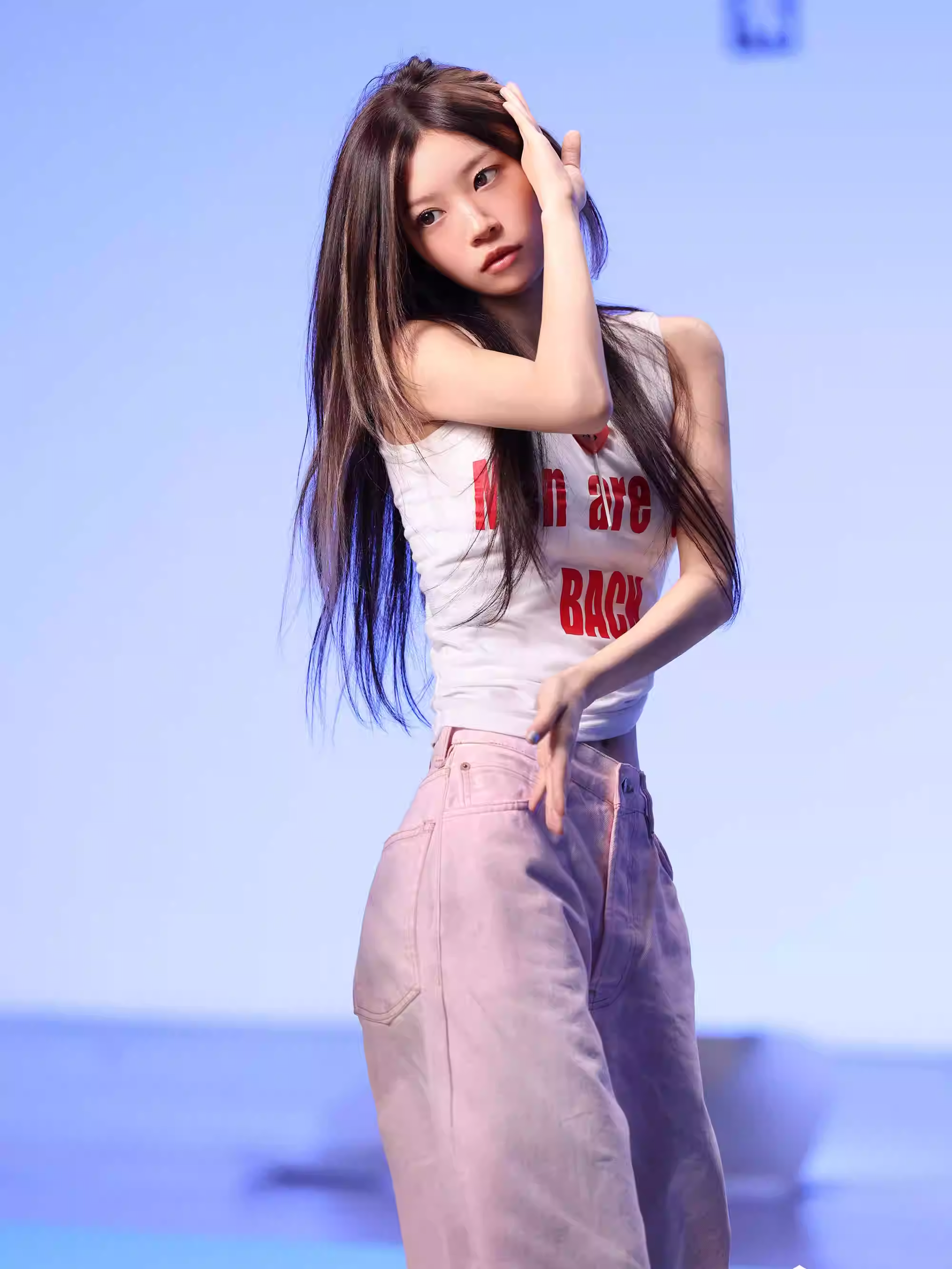 ILLIT Moka Stage Outfit Inspired Slogan Print Crop Tank Top