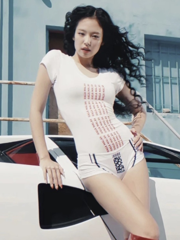 Blackpink Jennie Inspired Letter Print Fitted Tee  
