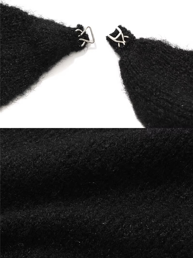 Aespa Winter Inspired Neck Halter Slim Fit Crop Top