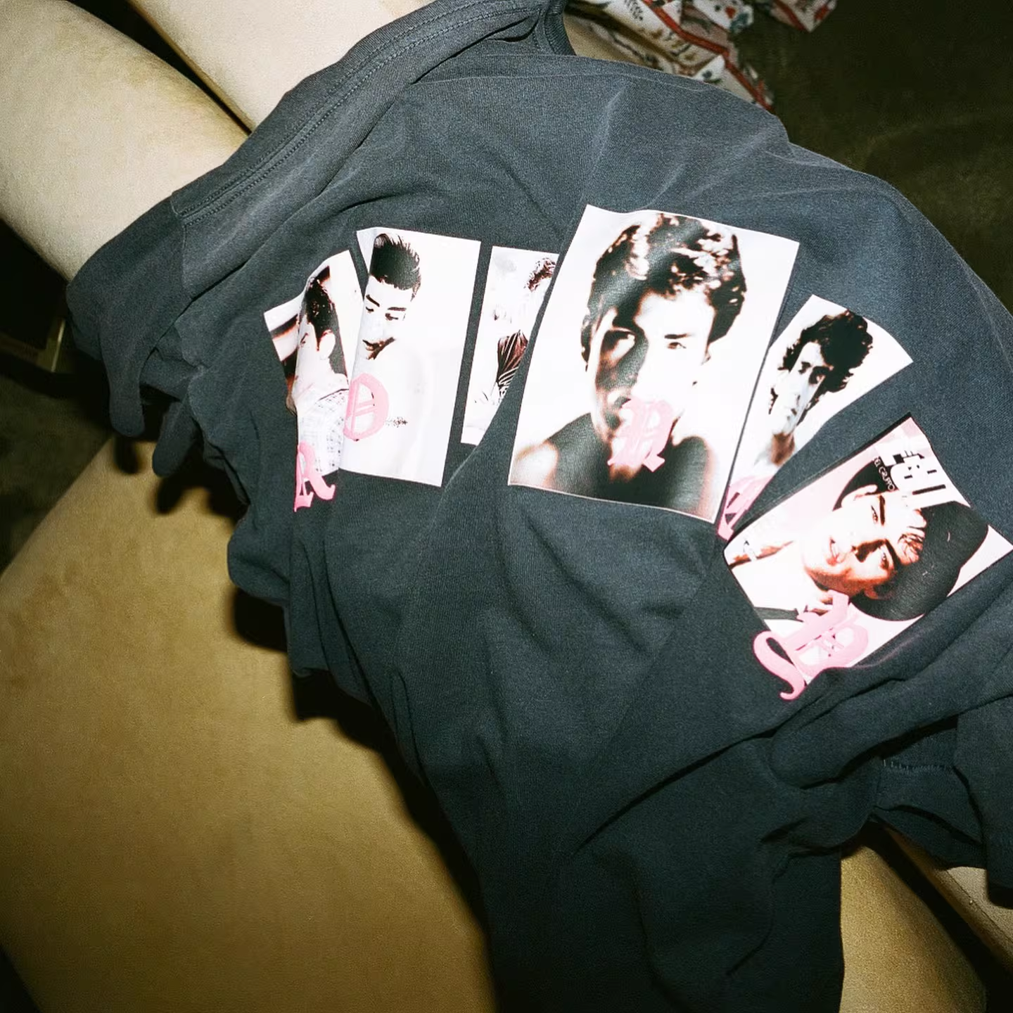 Blackpink Jennie Inspired Vintage Washed Distressed Portrait Photo Print Memorial T-Shirt