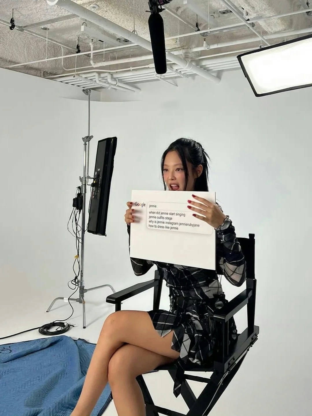 Blackpink Jennie Inspired Checkered Mesh Off-Shoulder Top&Deconstructed Skirt Set