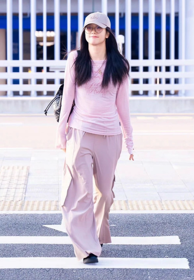 Blackpink Jisoo Inspired Star Wing Sheer Long Sleeve
