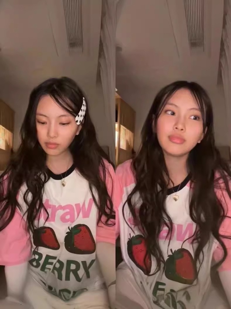 Newjeans Hyein Inspired Strawberry Oversize Tee