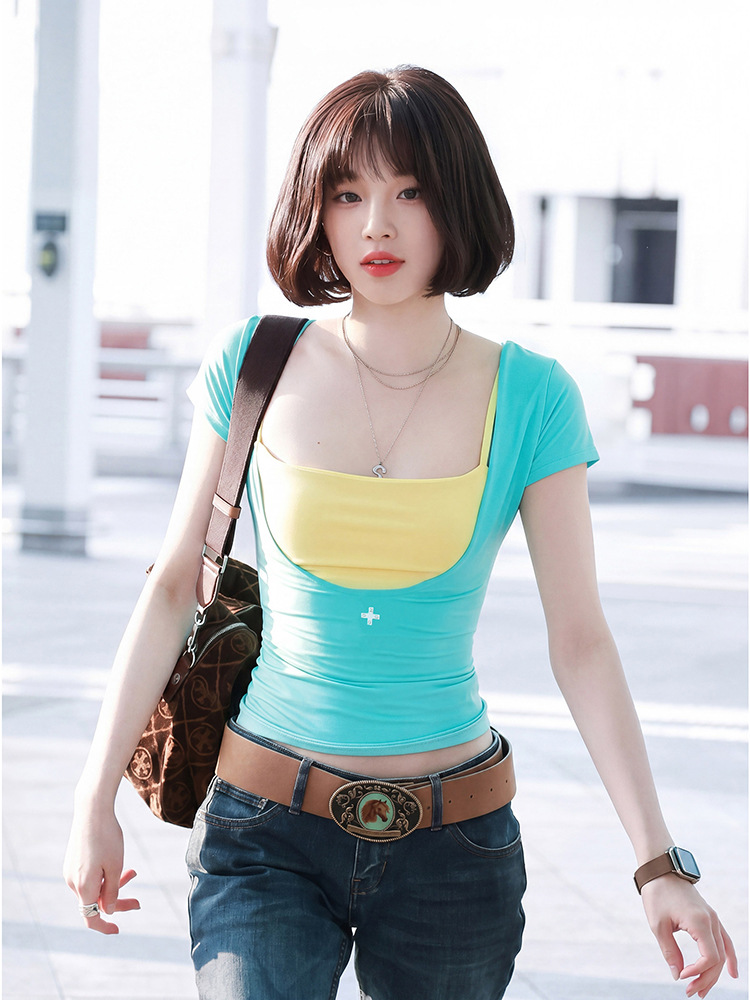 IDLE YUQI Inspired Turquoise Cross Logo U-Neck Fitted Tee