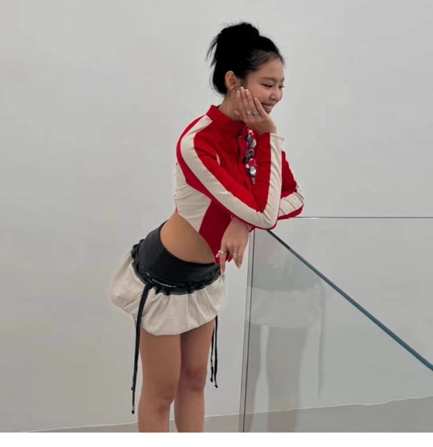 Colorblcoked Zipper Jacket Mini Skirt Set-Blackpink Jennie