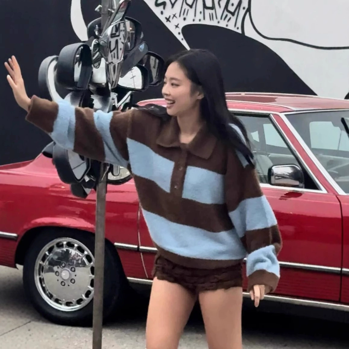 Striped Knit Faux Mink Sweater-Blackpink Jennie