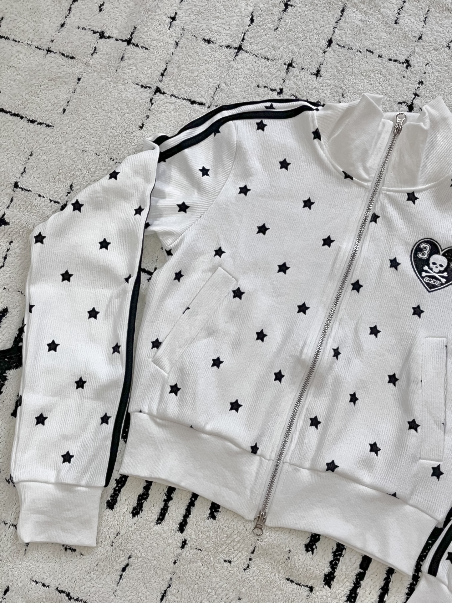 Aespa Karina-Star Print Zipper Short Jacket
