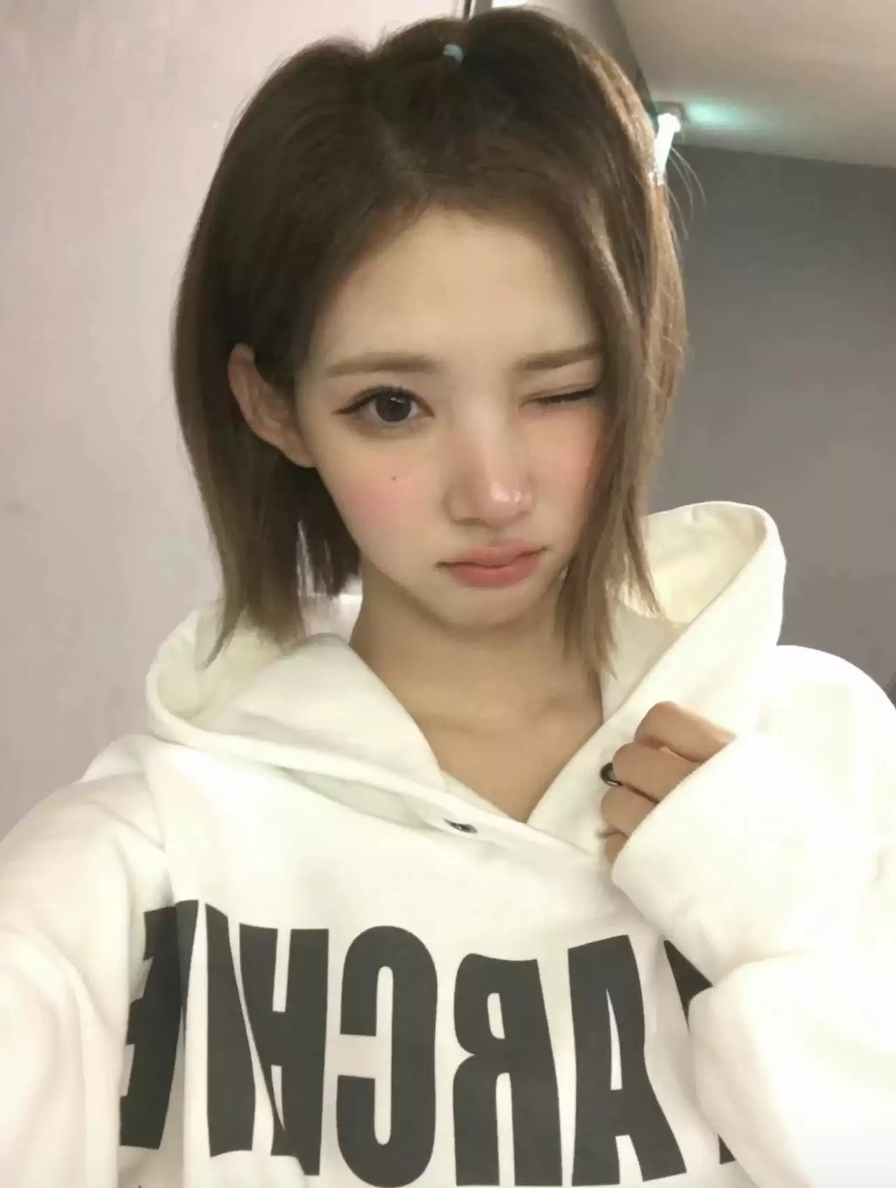 Hearts2hearts Jiwoo Inspired Twice Girl Graphic Hoodie