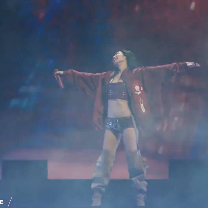 Blackpink Jennie Inspired Coachella Burgundy Jacket  
