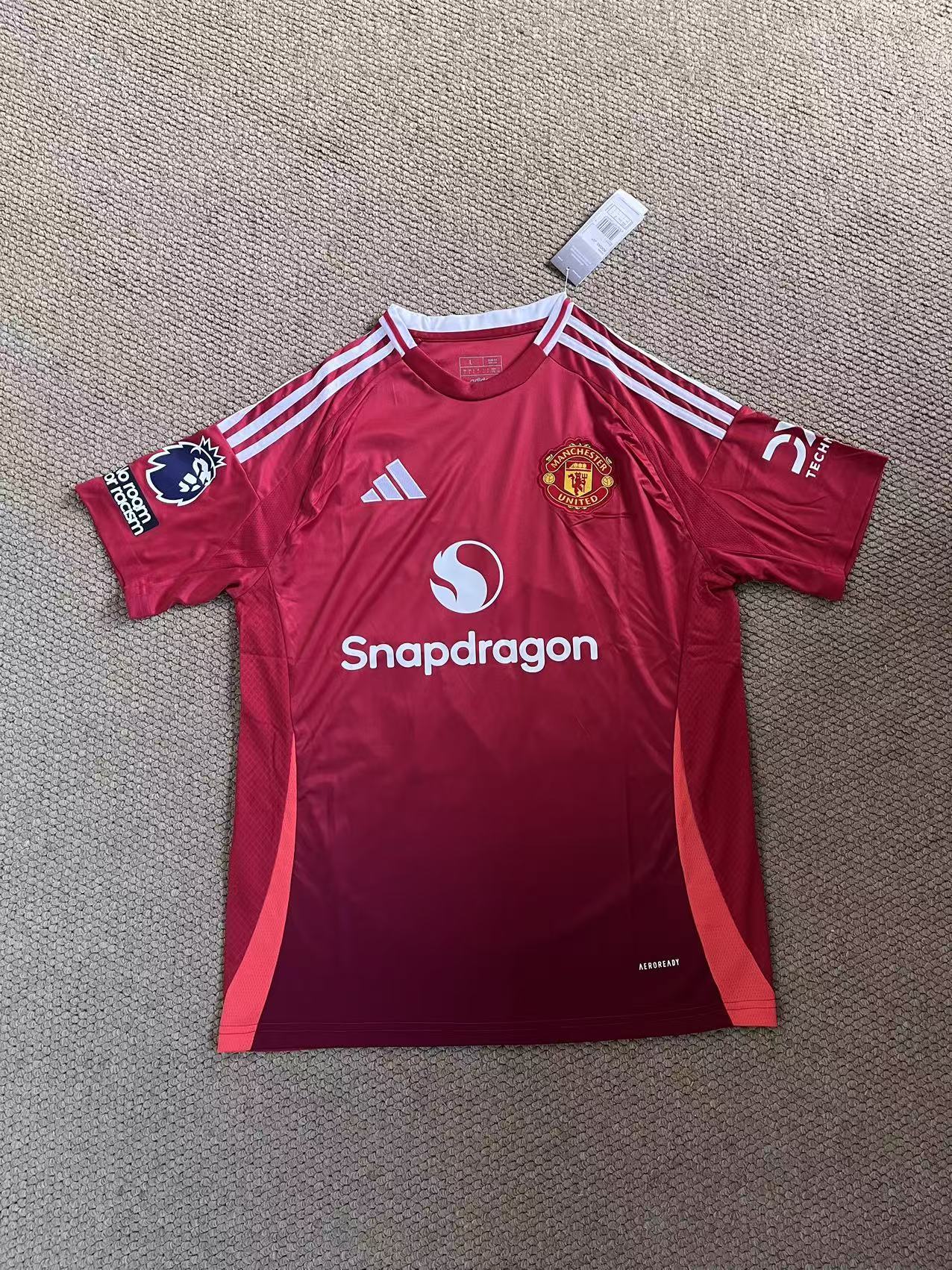 LE SSERAFIM Manchester United Authentic Inspired  customized Jersey