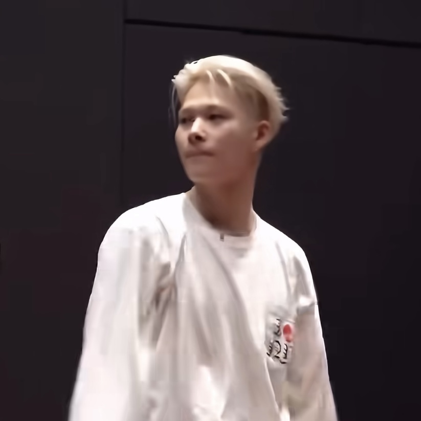 Enhypen Niki Inspired Heart NY Long Sleeve T-shirt