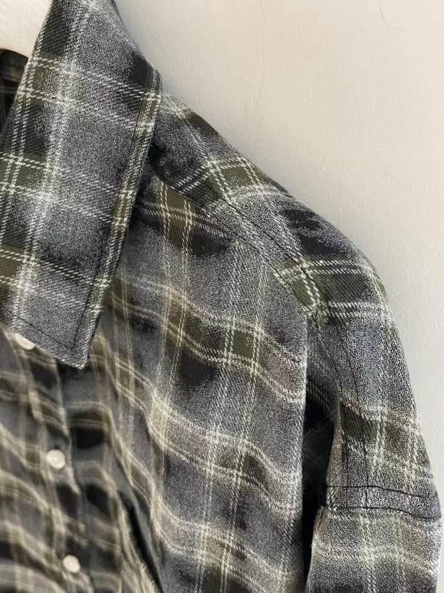 LE SSERAFIM Chaewon Inspired Plaid Shirt