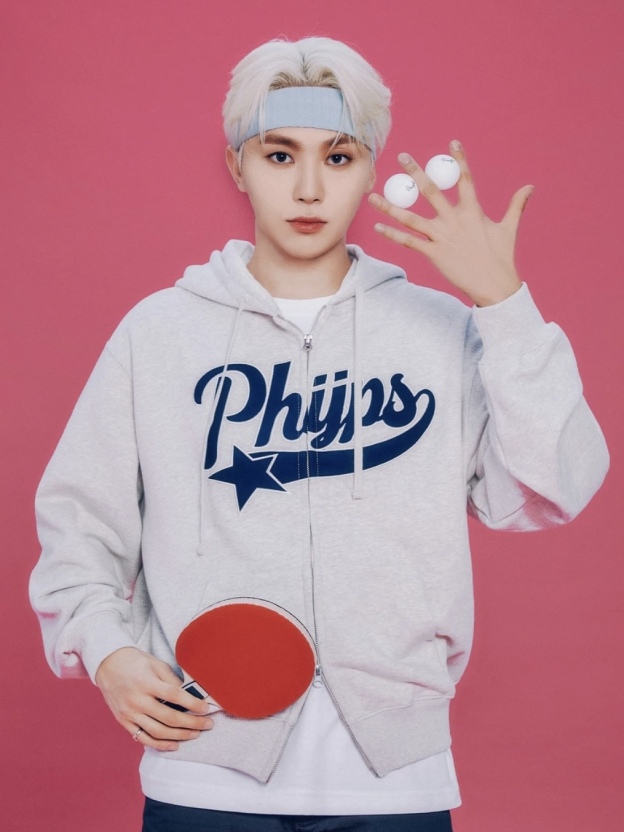 Seventeen&NewJeans&NMIXX&GIDLE Inspired Embroidered Letter Zip-Up Hoodie