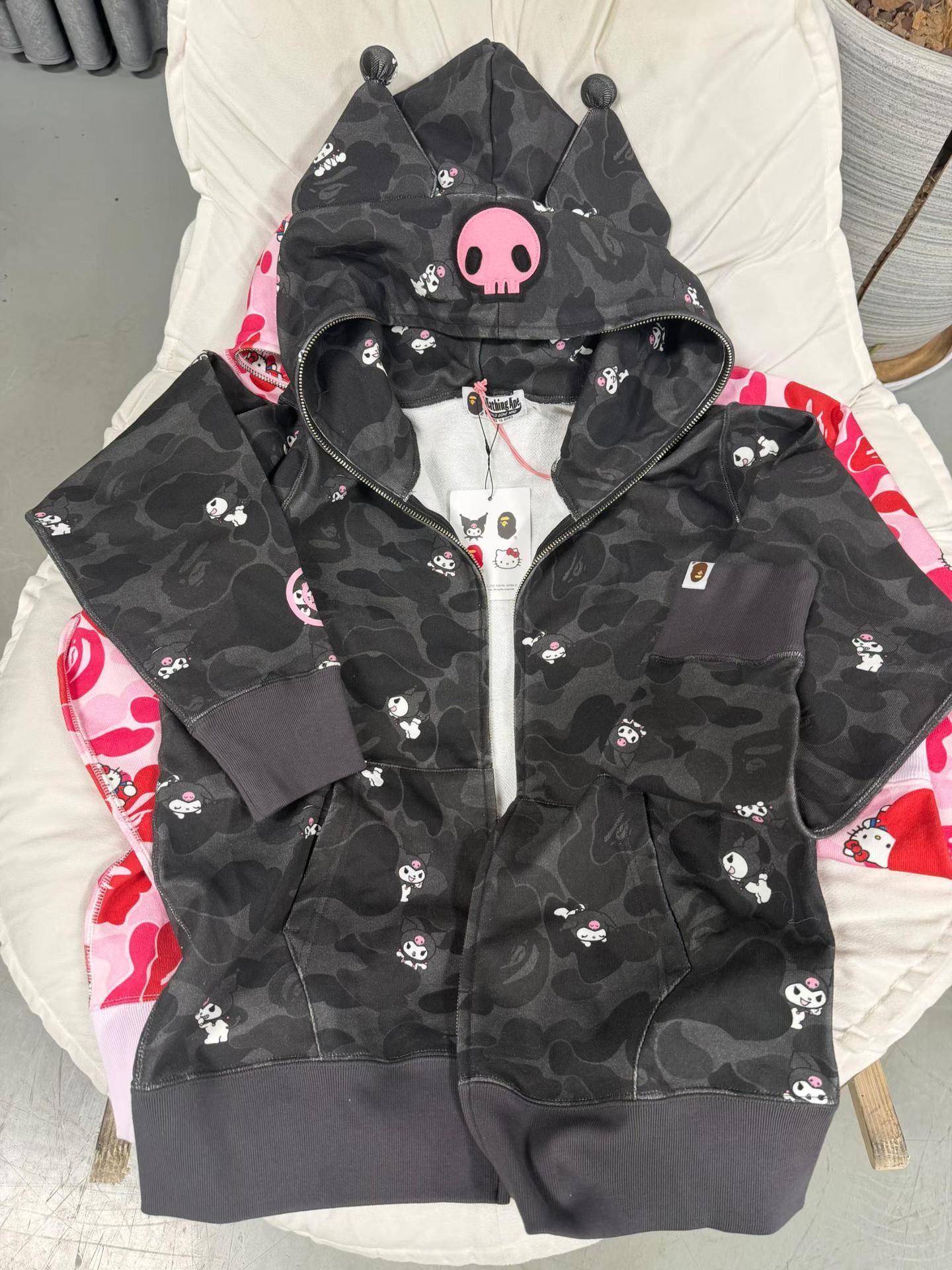 Blackpink Jisoo Inspired BAPE x Sanrio Characters Camo Full Zip Hoodie