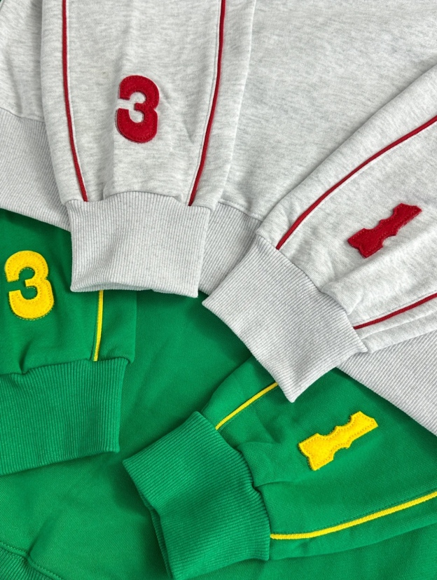 BLACKPINK Jennie & Aespa KARINA Inspired Letter Embroidery Oversized Sweatshirt 