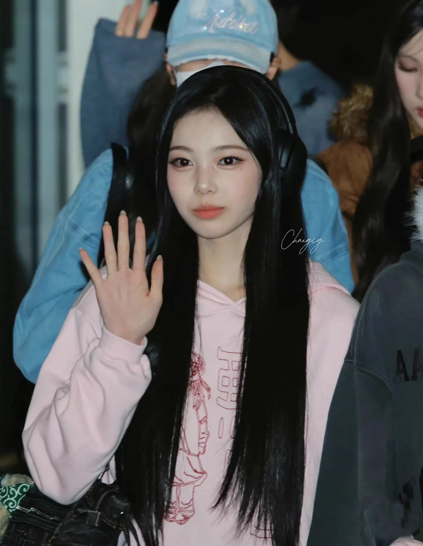 Hearts2hearts IAN Inspired Pink Anime Graphic Pullover Hoodie