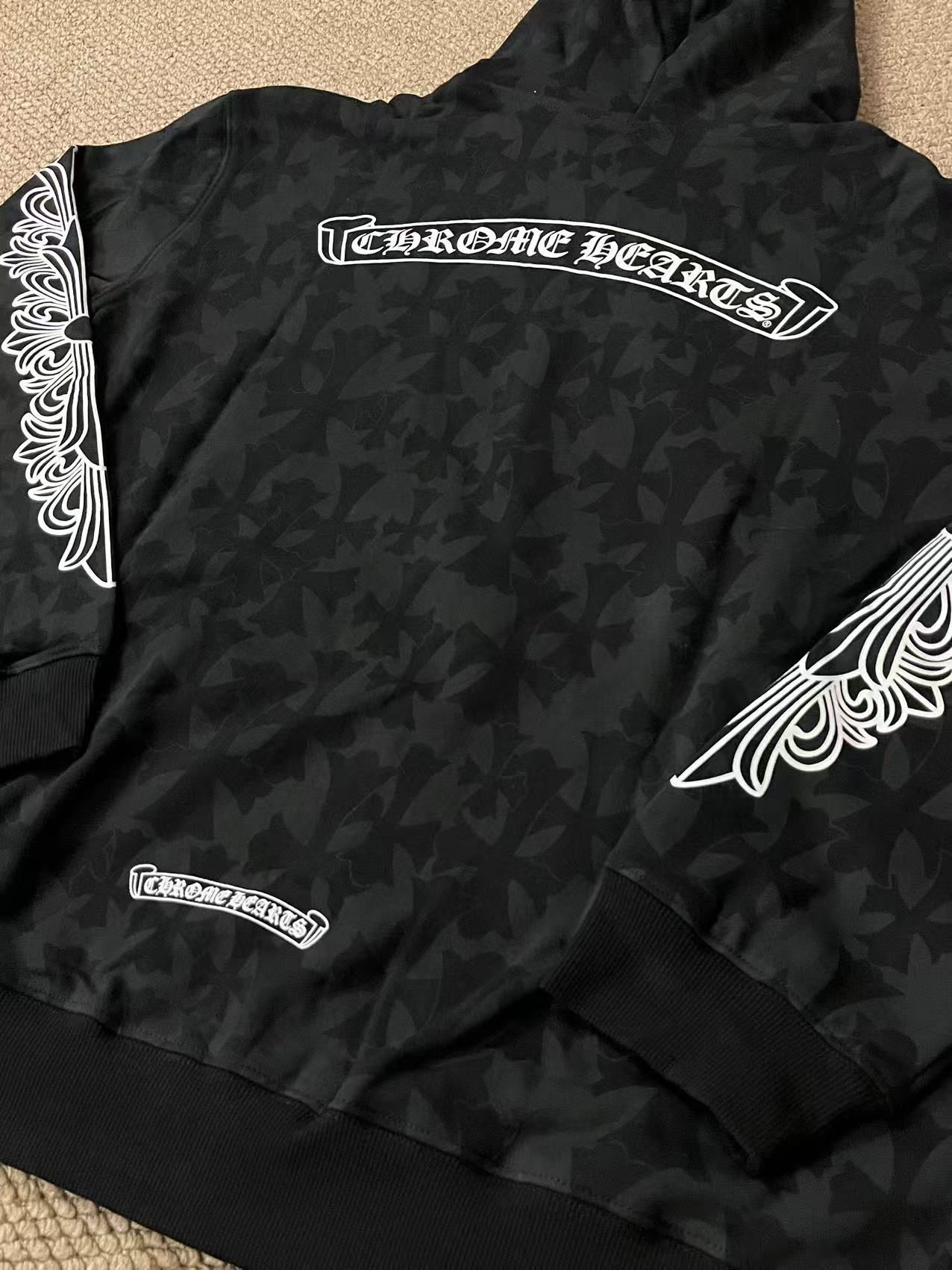 Enhypen Niki&Heeseung Inspired Cross Pattern Zip-up Hoodie