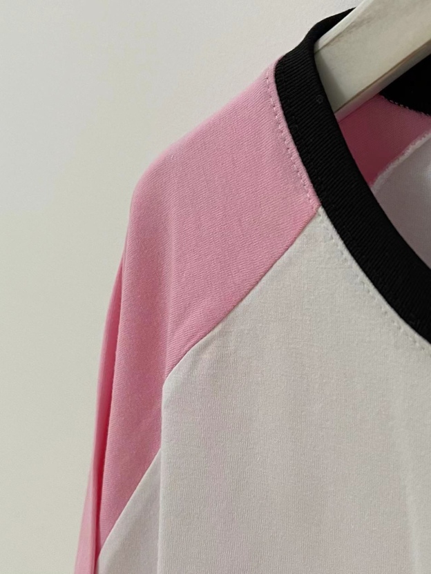 Newjeans Hyein Inspired Strawberry Oversize Tee