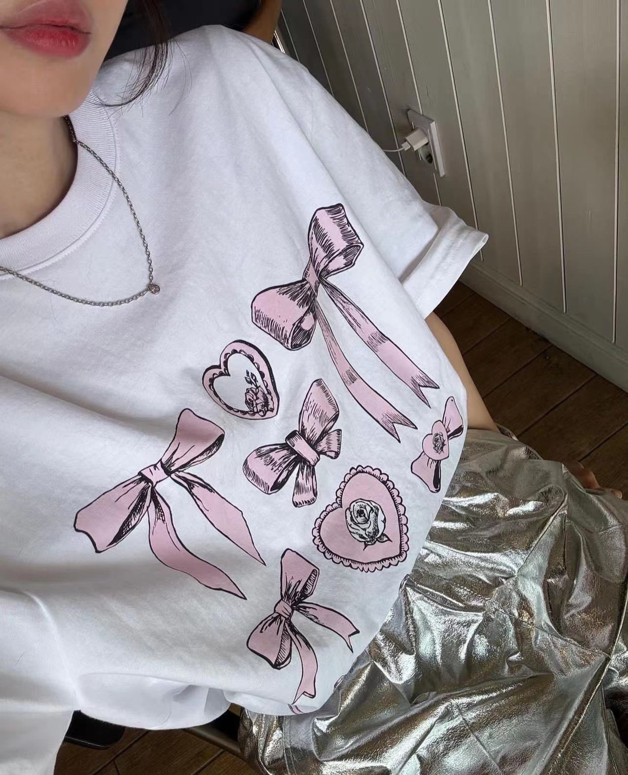 Red Velvet Joy Inspired Heart Bow Print Tee