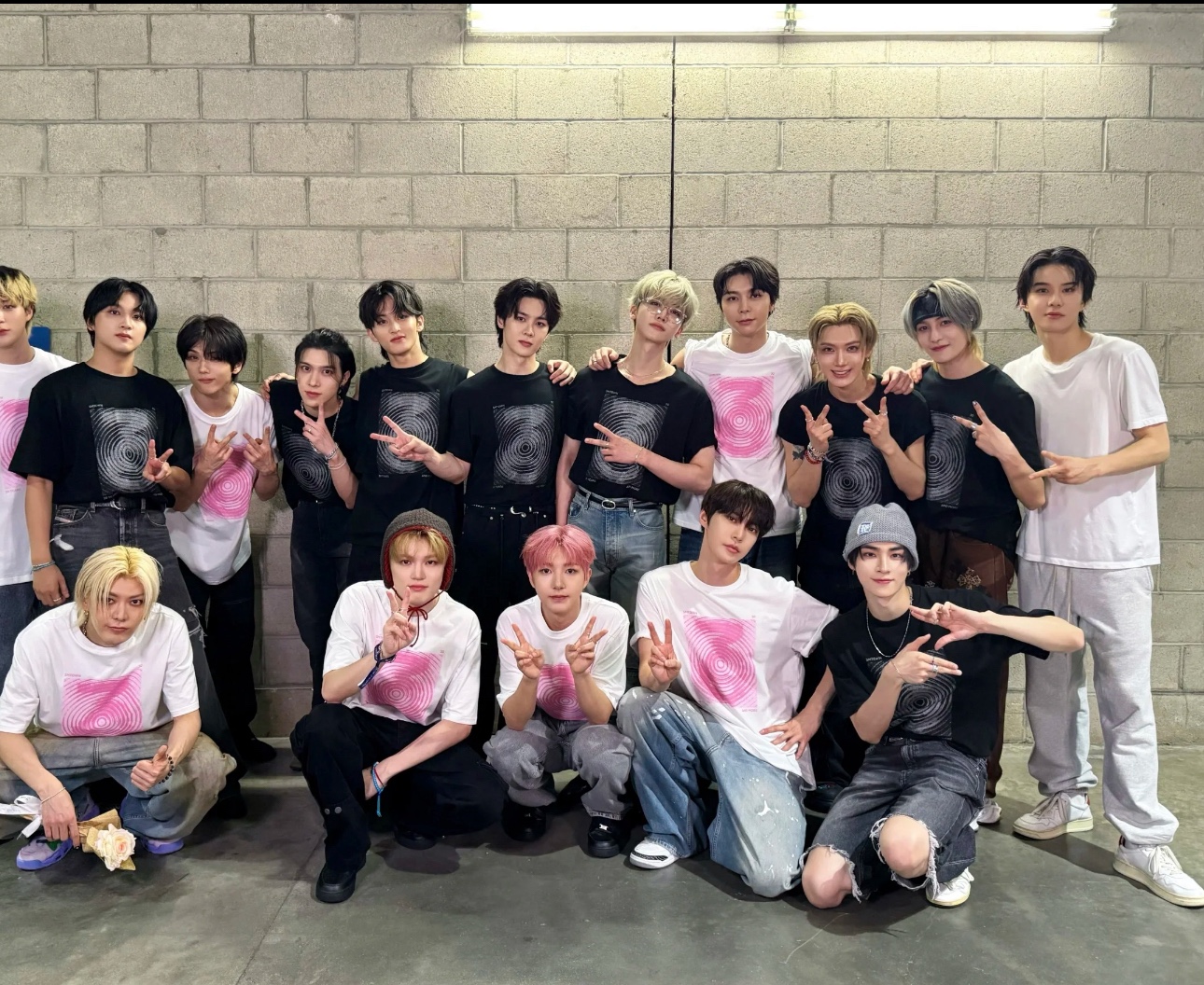SMTOWN official inspired tshirt
